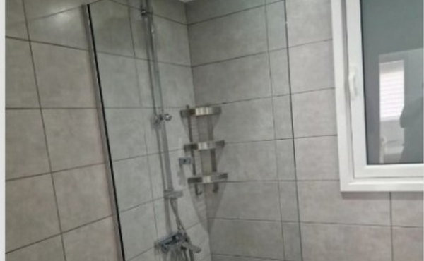 Screenshot_6-9-2025_95520_www.bazaraki.com (Copy)