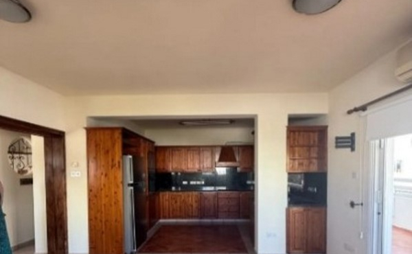 Screenshot_4-10-2025_124233_www.bazaraki.com (Copy)