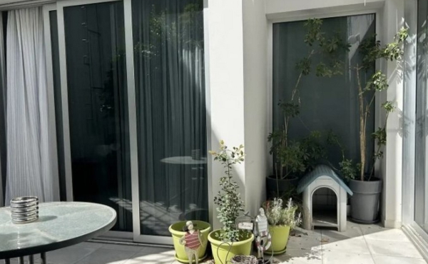 Screenshot_4-10-2025_122154_www.bazaraki.com (Copy)