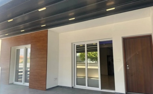 Screenshot_13-10-2025_19443_www.bazaraki.com (Copy)