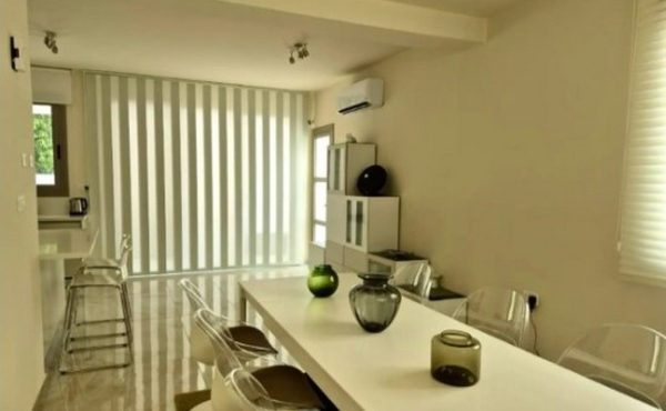 Screenshot_13-10-2025_212841_www.bazaraki.com (Copy)