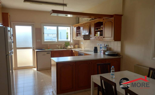 667d4244-aaa0-4c7d-8700-f1beaa5705c4 (Copy)