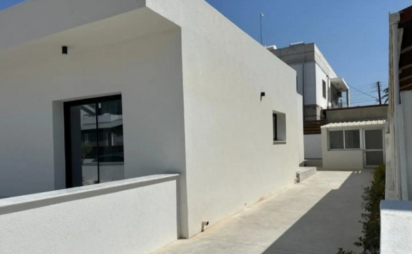 Screenshot_25-10-2025_124325_www.bazaraki.com (Copy)