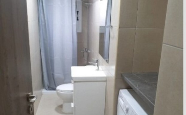 Screenshot_1-12-2025_102956_www.bazaraki.com (Copy)