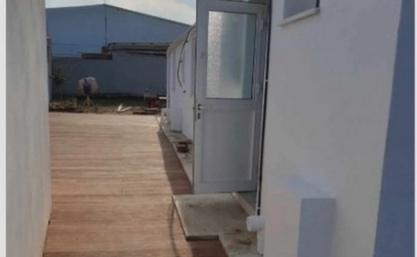 Screenshot_1-12-2025_103140_www.bazaraki.com (Copy)