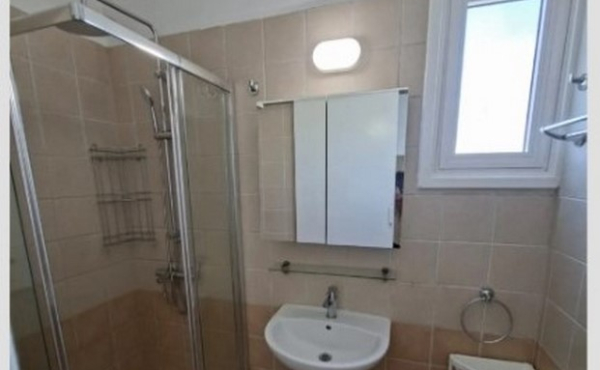 Screenshot_8-12-2025_181436_www.bazaraki.com (Copy)