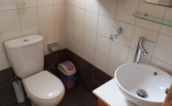 Screenshot_10-1-2026_18043_www.bazaraki.com (Copy)