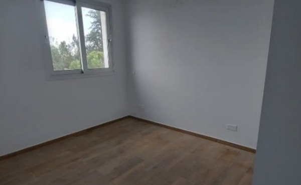 Screenshot_10-1-2026_174455_www.bazaraki.com (Copy)