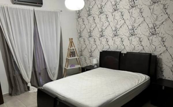 Screenshot_10-1-2026_175252_www.bazaraki.com (Copy)