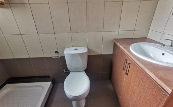 Screenshot_10-2-2026_73945_www.bazaraki.com (Copy)