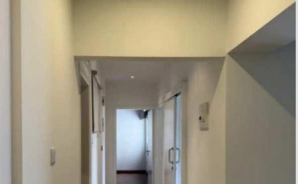 Screenshot_9-3-2026_122552_www.bazaraki.com (Copy)