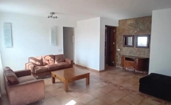 Screenshot_18-3-2026_94714_www.bazaraki.com (Copy)