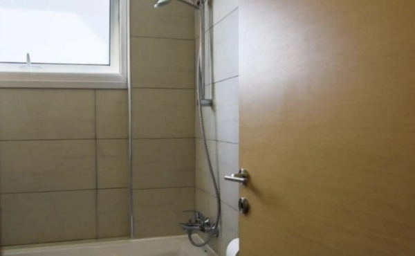 Screenshot_24-3-2026_15822_www.bazaraki.com (Copy)