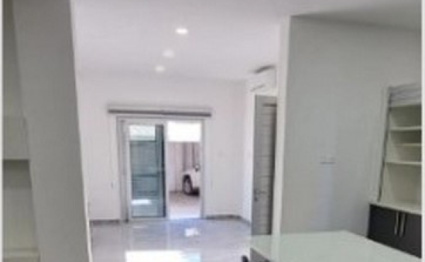 Screenshot_24-3-2026_154818_www.bazaraki.com (Copy)