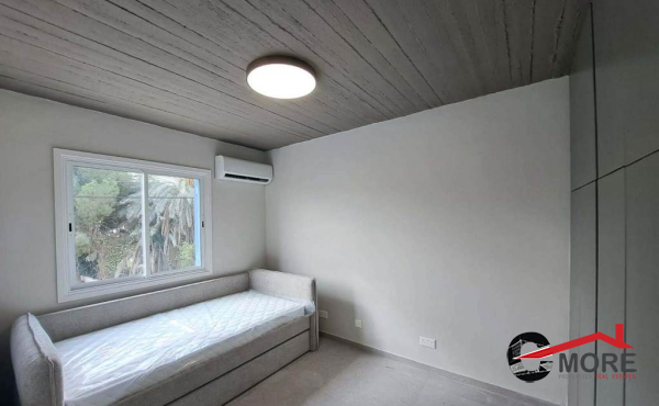 8ba9b5d2-cfe5-47da-8ad8-4118eb123b51 (Copy)