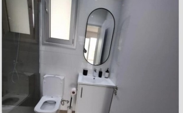 Screenshot_7-4-2026_193843_www.bazaraki.com (Copy)