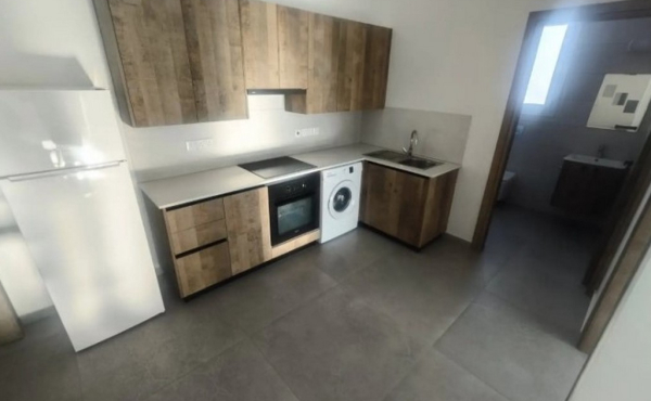 Screenshot_15-4-2026_21454_www.bazaraki.com (Copy)