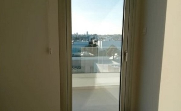 Screenshot_15-4-2026_21490_www.bazaraki.com (Copy)